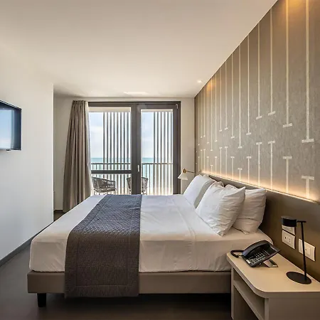 Hotel Diva Lignano - Adults Only 4*